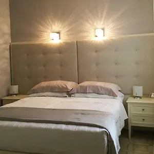 Brema Panzió Sirmione